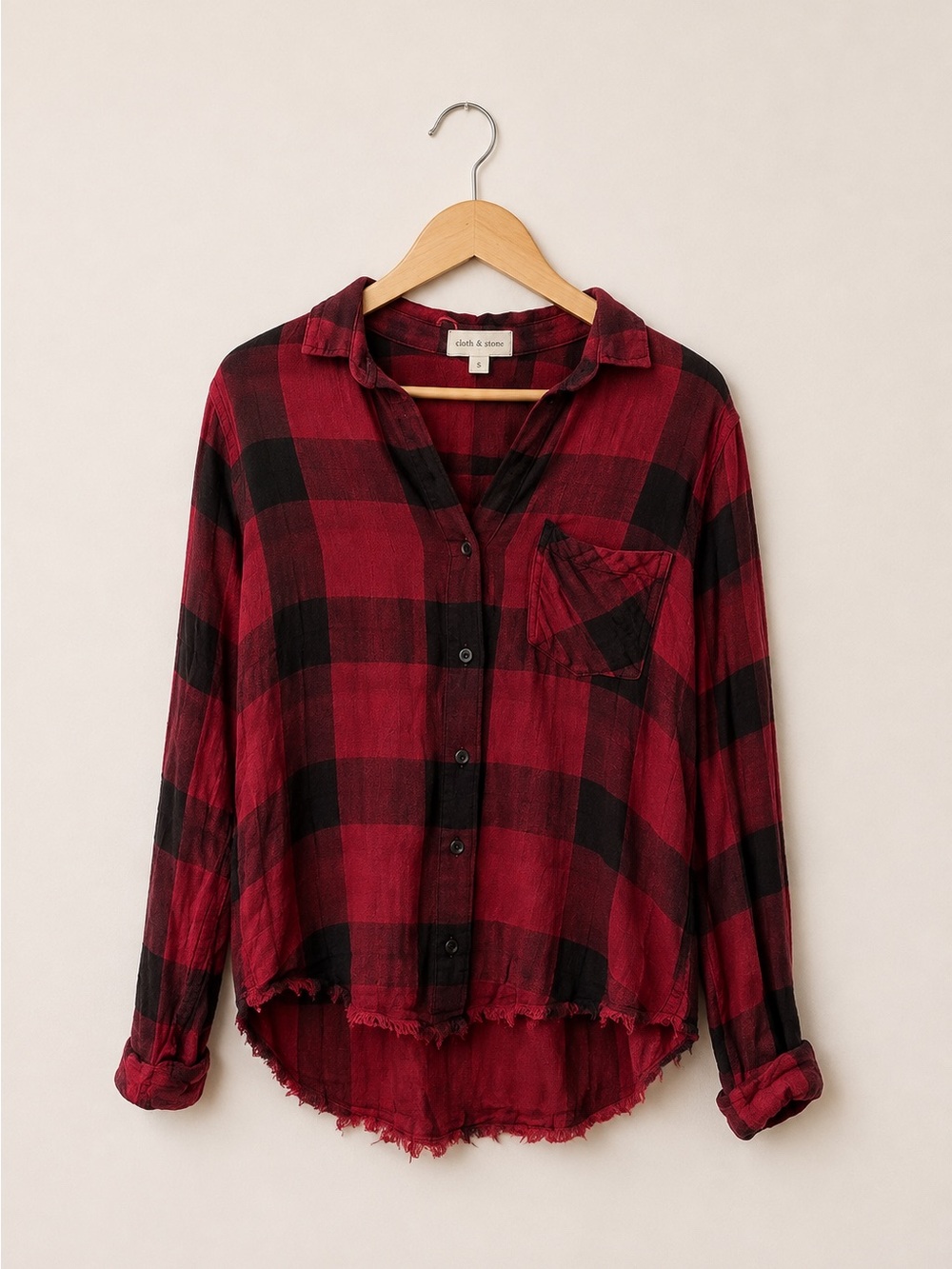 Cloth & Stone Frayed Hem Button Down Plaid Top Black and Red Small